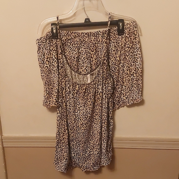 Joyspun Other - Joyspun Cheetah Print Pajama Set Top And Shorts Sz XL 16-18